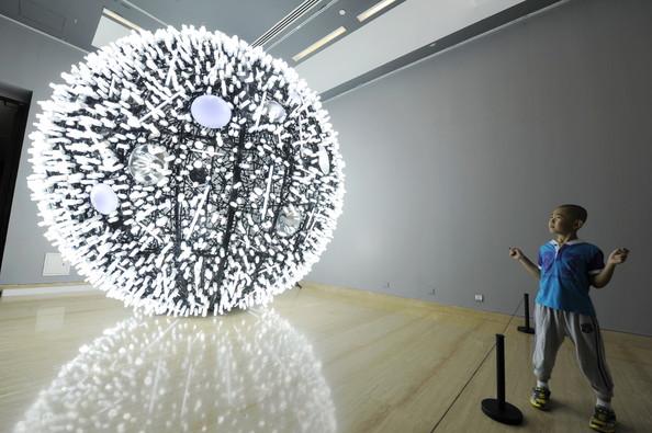 I’m A New Media⁣ Artist & This​ Is how My POV On ​AI Has Shifted